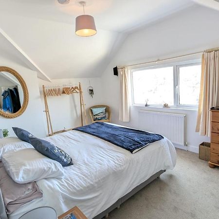 The Hillocks, Looe - Two Bedroom House With Fabulous Views Of Looe Town And Harbour 외부 사진