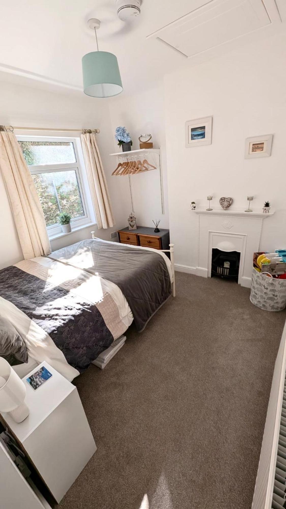 The Hillocks, Looe - Two Bedroom House With Fabulous Views Of Looe Town And Harbour 외부 사진