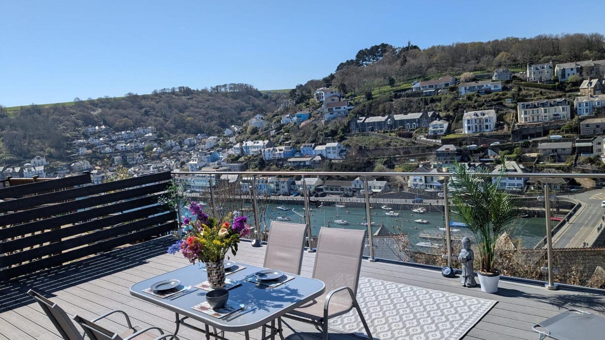 The Hillocks, Looe - Two Bedroom House With Fabulous Views Of Looe Town And Harbour 외부 사진