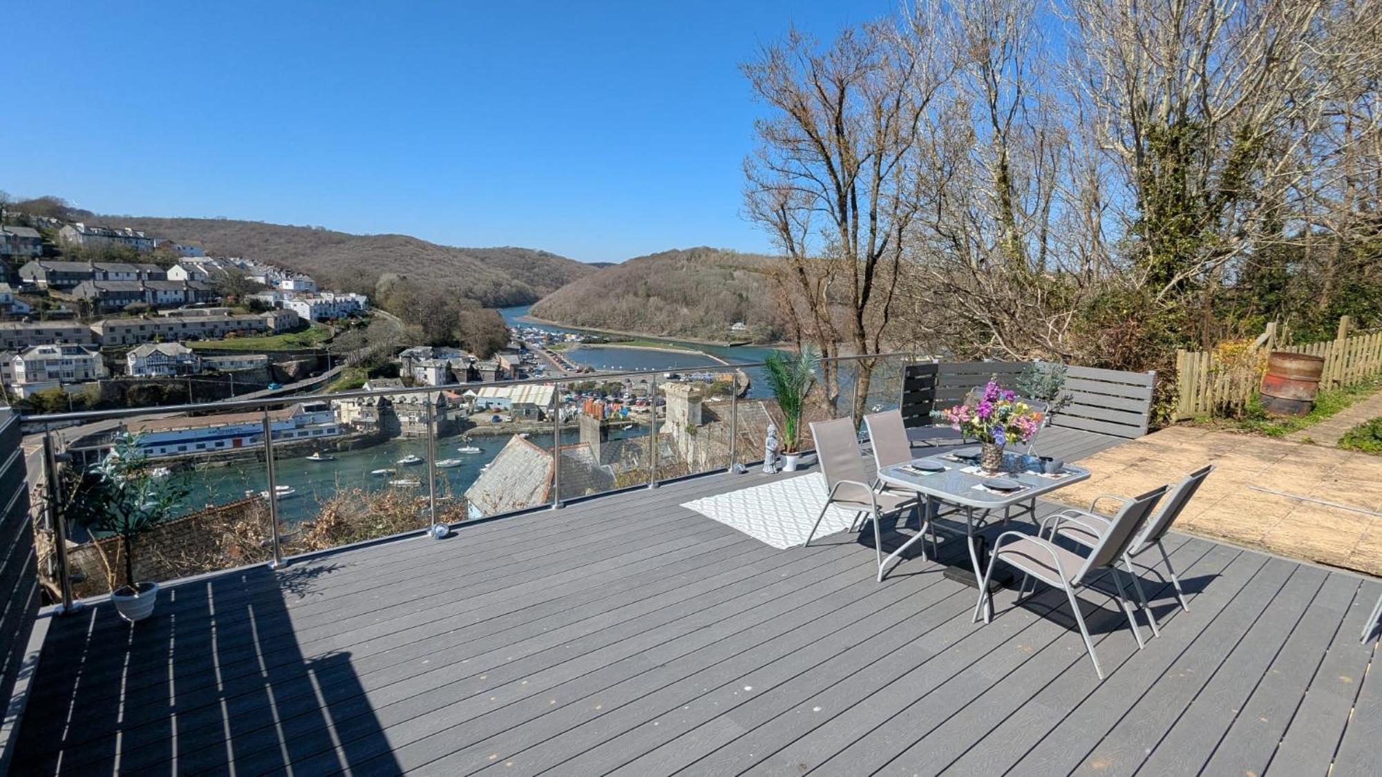 The Hillocks, Looe - Two Bedroom House With Fabulous Views Of Looe Town And Harbour 외부 사진