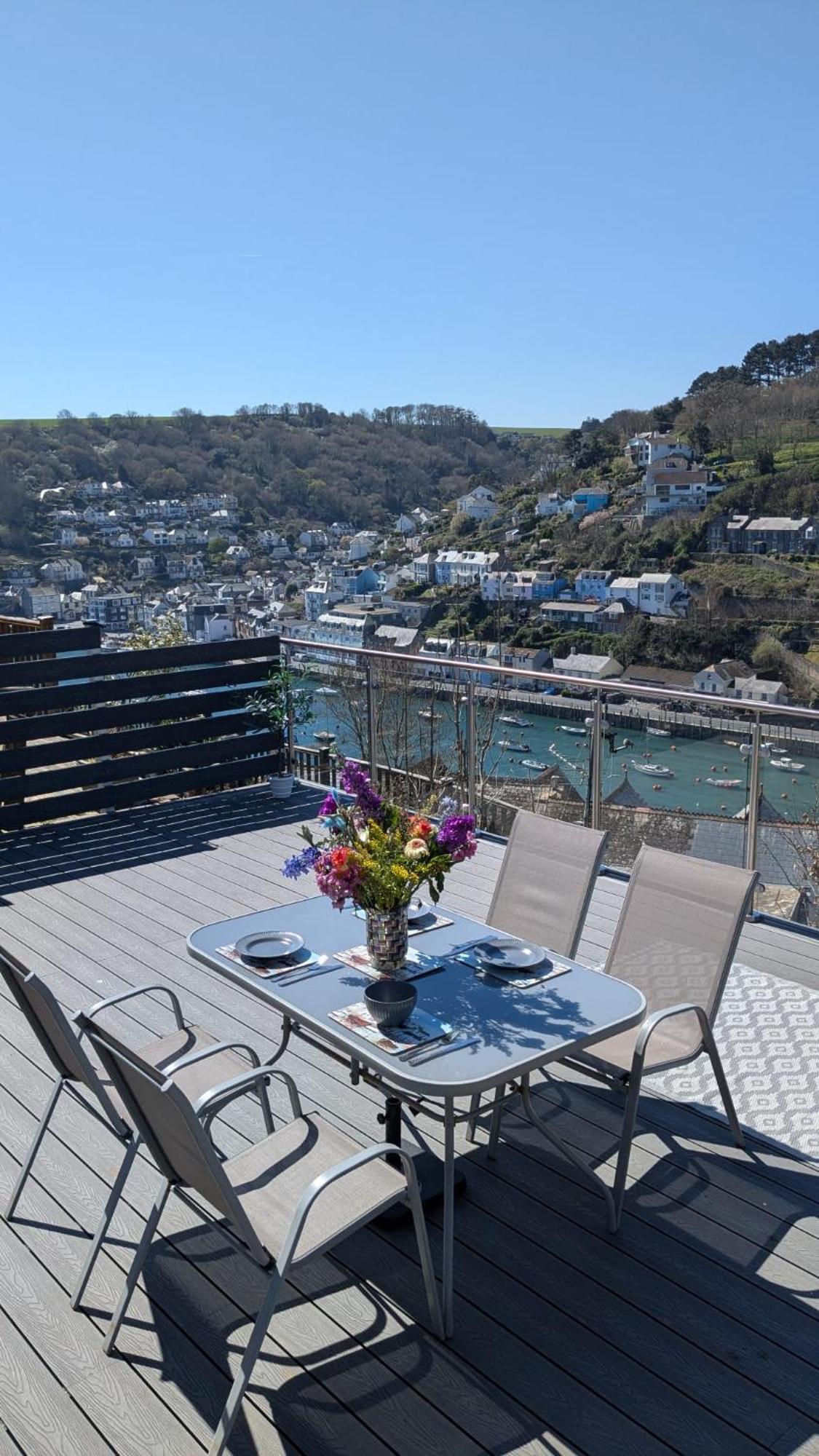 The Hillocks, Looe - Two Bedroom House With Fabulous Views Of Looe Town And Harbour 외부 사진